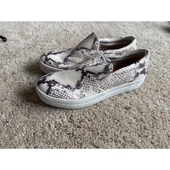 Steve Madden Womens Gills Beige Snake Flatform Sneakers Size 9.5 - Picture 3 of 7